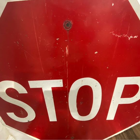 🛑 stop sign - Picture 4 of 12